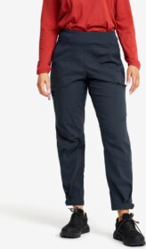 RevolutionRace Ulkoiluhousut, Vaellushousut & Retkeilyhousut – Sininen – Breezy Curved Ankle Stretch Pants Naiset Blueberry, Koko:XS