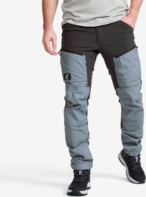 RevolutionRace Ulkoiluhousut, Vaellushousut & Retkeilyhousut – Sininen – RVRC GP Pro Pants Miehet Stormy Weather/Anthracite, Koko:M