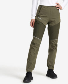 RevolutionRace Ulkoiluhousut, Vaellushousut & Retkeilyhousut – Vihreä – Dynamic Pro Wind Pants Naiset Grape Leaf/Forest Night, Koko:M
