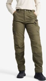RevolutionRace Ulkoiluhousut, Vaellushousut & Retkeilyhousut – Vihreä – Field Pro Warm Outdoor Pants Naiset Grape Leaf/Forest Night, Koko:XL