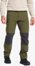 RevolutionRace Ulkoiluhousut, Vaellushousut & Retkeilyhousut – Vihreä – Fjord Warm Stretch Pants Miehet Dark Olive/Anthracite, Koko:L