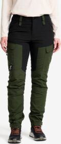 RevolutionRace Ulkoiluhousut, Vaellushousut & Retkeilyhousut – Vihreä – RVRC GP Pants Naiset Forest Green, Koko:S