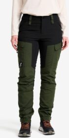 RevolutionRace Ulkoiluhousut, Vaellushousut & Retkeilyhousut – Vihreä – RVRC GP Pants Naiset Forest Green, Koko:XS