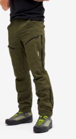 RevolutionRace Ulkoiluhousut, Vaellushousut & Retkeilyhousut – Vihreä – RVRC GP Pro Rescue Pants Miehet Dark Olive 2.0, Koko:L