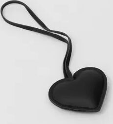 STICKYBESTIE Musta – Heart Bag Charm