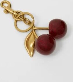STICKYBESTIE Punainen – Cherry Charm