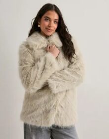Vero Moda Beige – Vmgloria Jacket Prm