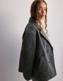 Vero Moda Harmaa – Vmelitebella Jacket Boo