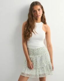 Vero Moda Kuviollinen – Vmsmilla Hw Smock Short Skirt Wvn G