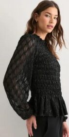 Vero Moda Musta – Awnolita Ls High Neck Smock Top