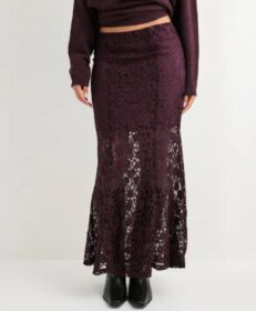 Vero Moda Punainen – Vmmeta Lace Hw Ankle Skirt Wvn Ga