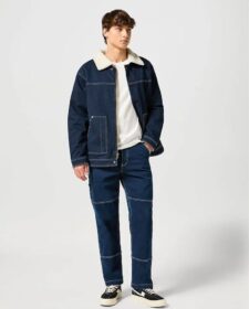 Wrangler Casey Takki